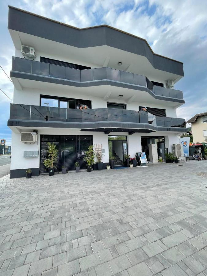 Apartmani Muric Любляна Экстерьер фото