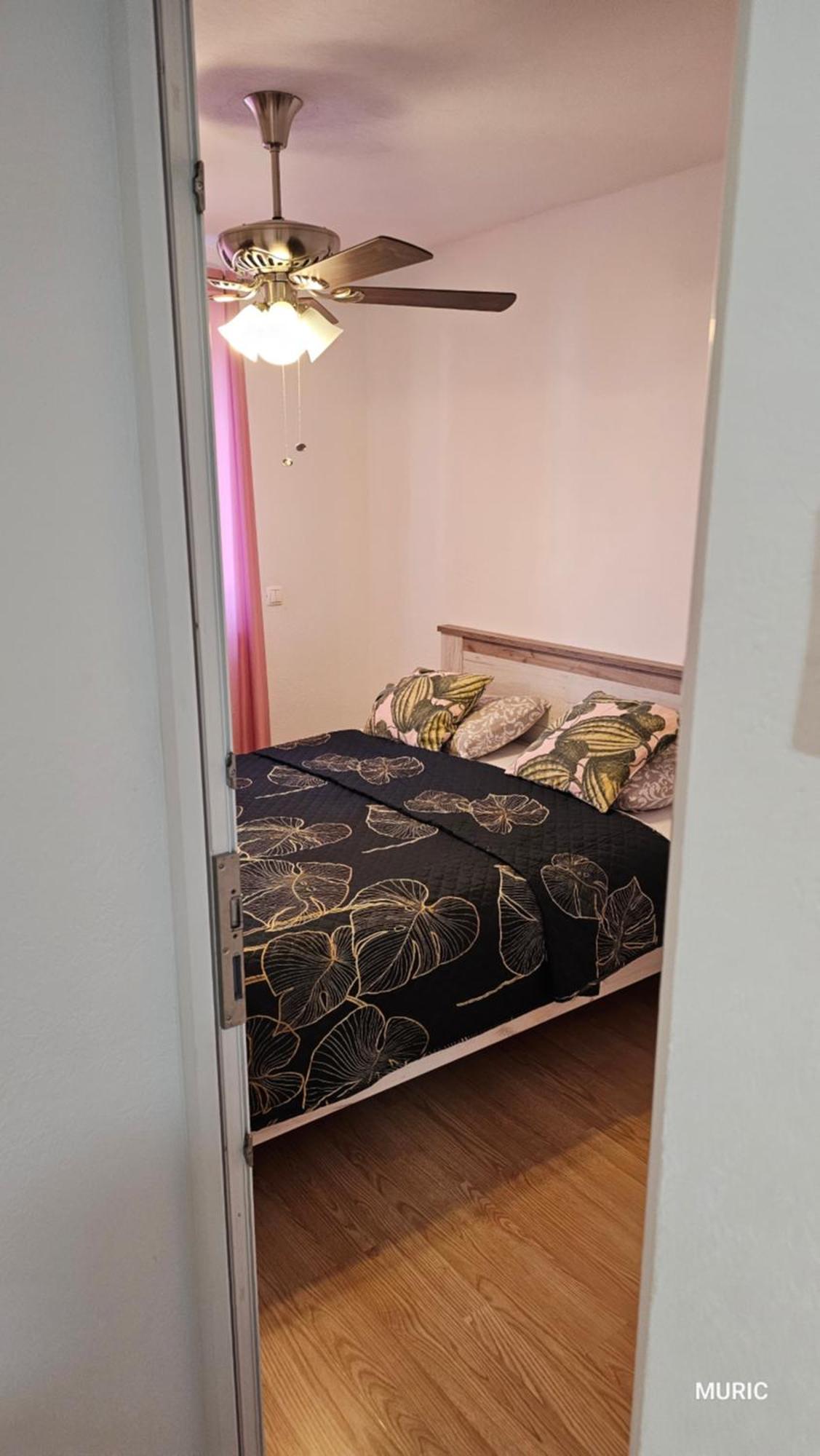 Apartmani Muric Любляна Экстерьер фото