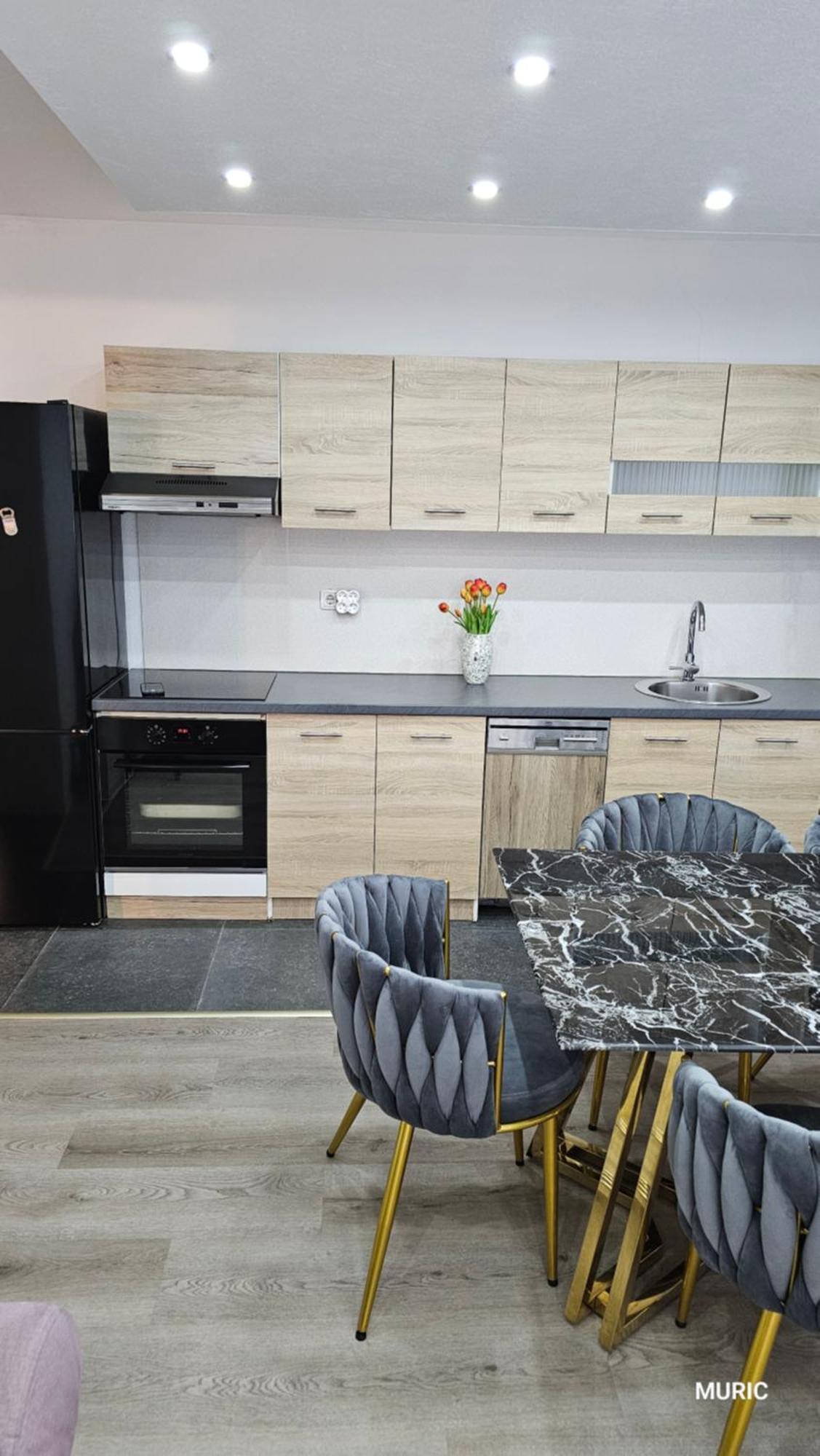 Apartmani Muric Любляна Экстерьер фото